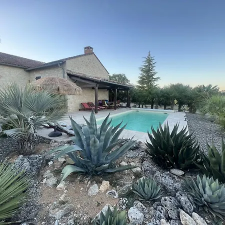 度假居 Le Relais Des Chevaliers 