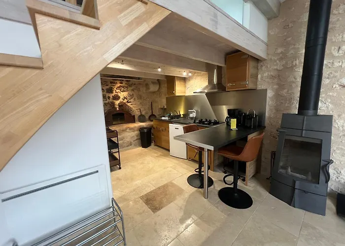 Le Relais Des Chevaliers Hébergement de vacances