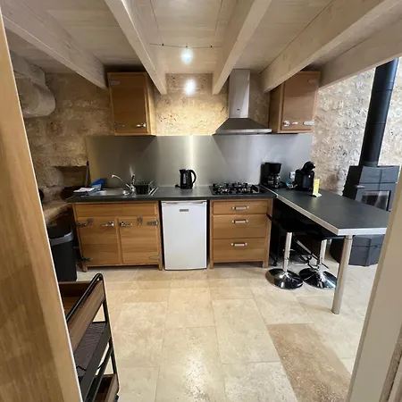 Holiday home Le Relais Des Chevaliers 